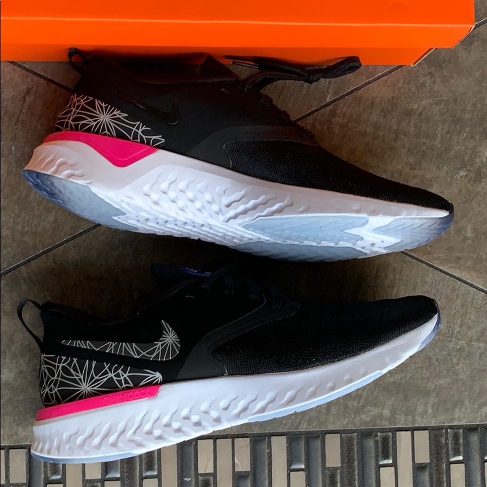 NIKE ODYSSEY REACT 2 FK GPX Black-Reflect SilverM - Picture 13 of 16